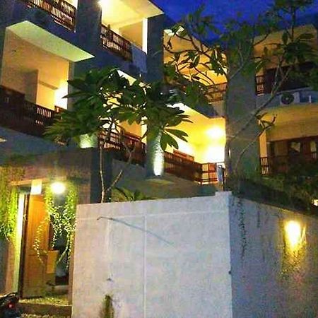Reddoorz At Kerobokan Seminyak 2 Екстер'єр фото