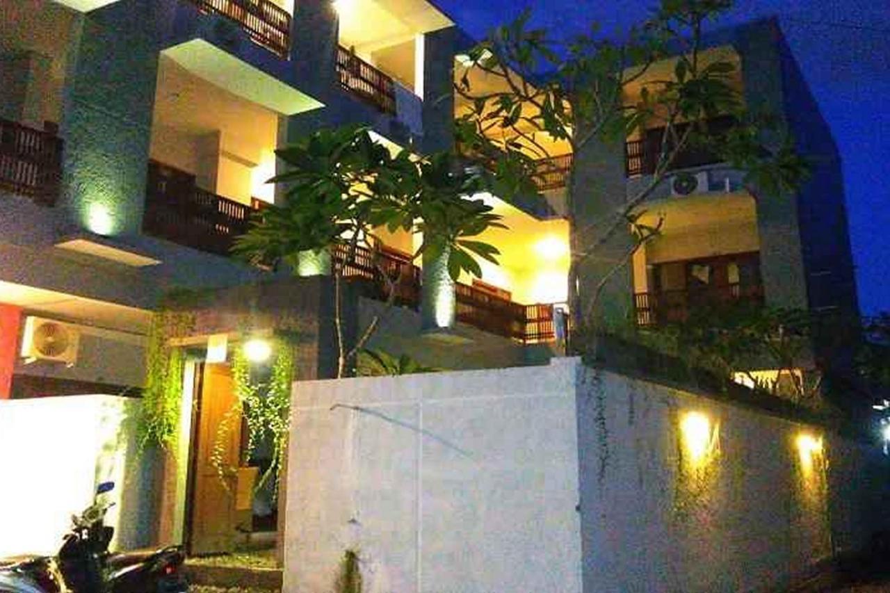 Reddoorz At Kerobokan Seminyak 2 Екстер'єр фото