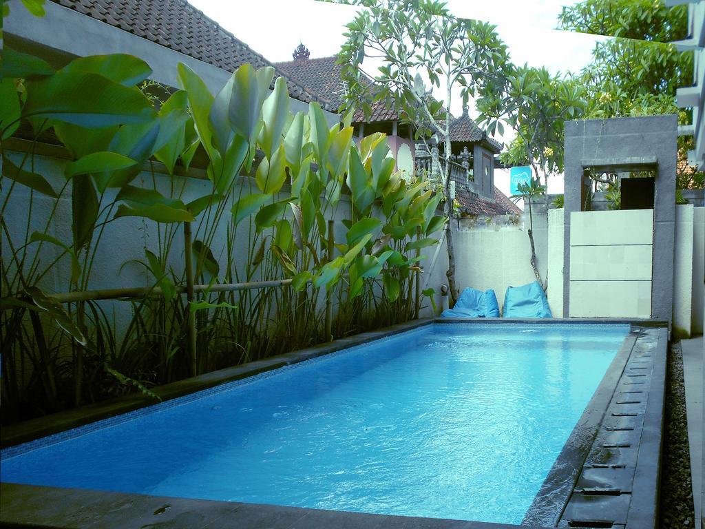 Reddoorz At Kerobokan Seminyak 2 Екстер'єр фото