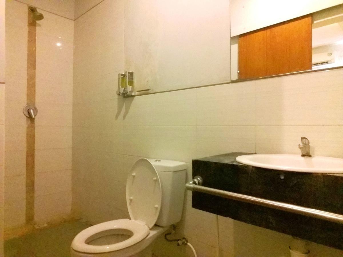 Reddoorz At Kerobokan Seminyak 2 Екстер'єр фото