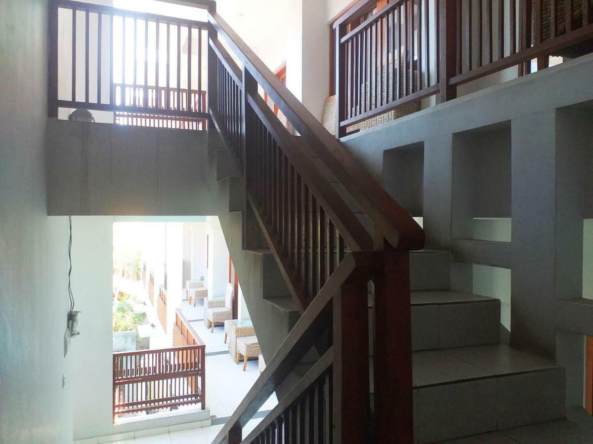 Reddoorz At Kerobokan Seminyak 2 Екстер'єр фото