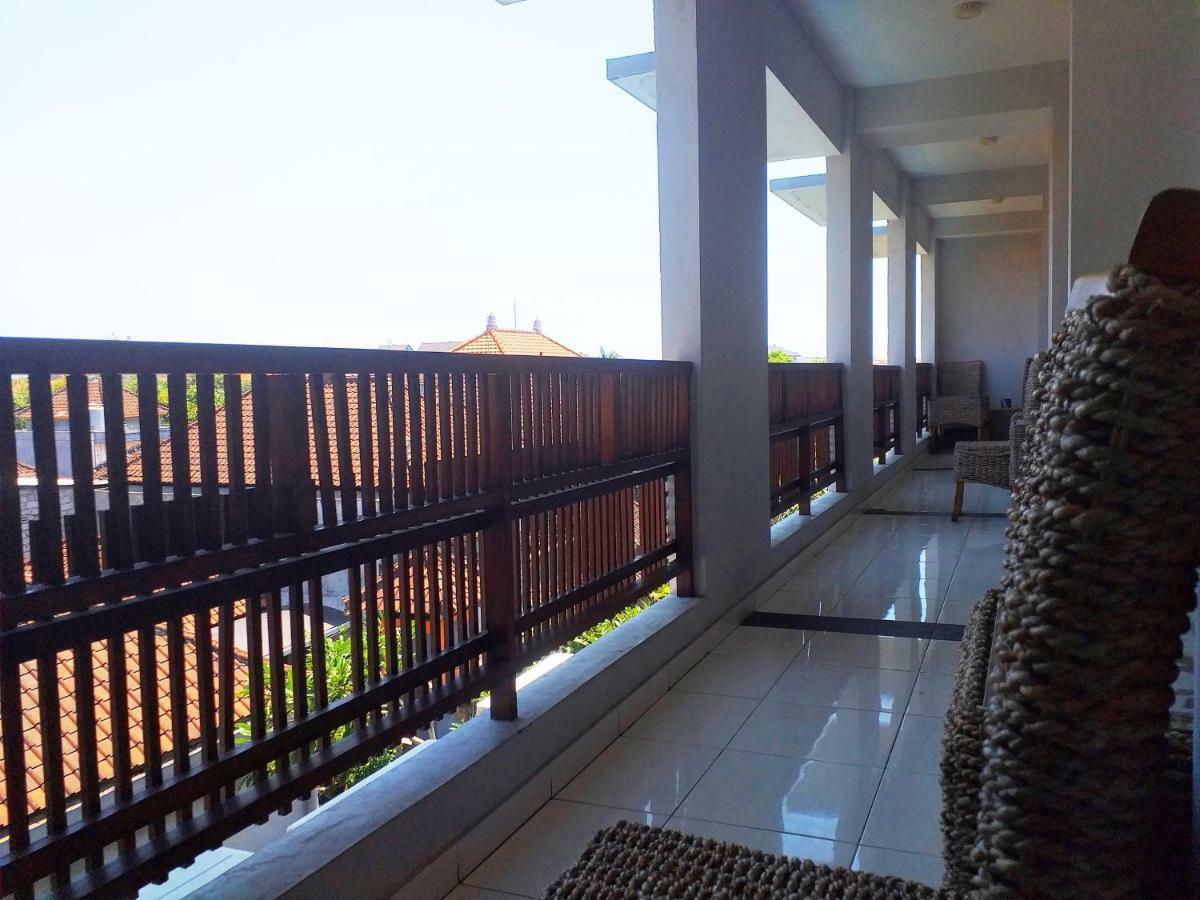 Reddoorz At Kerobokan Seminyak 2 Екстер'єр фото